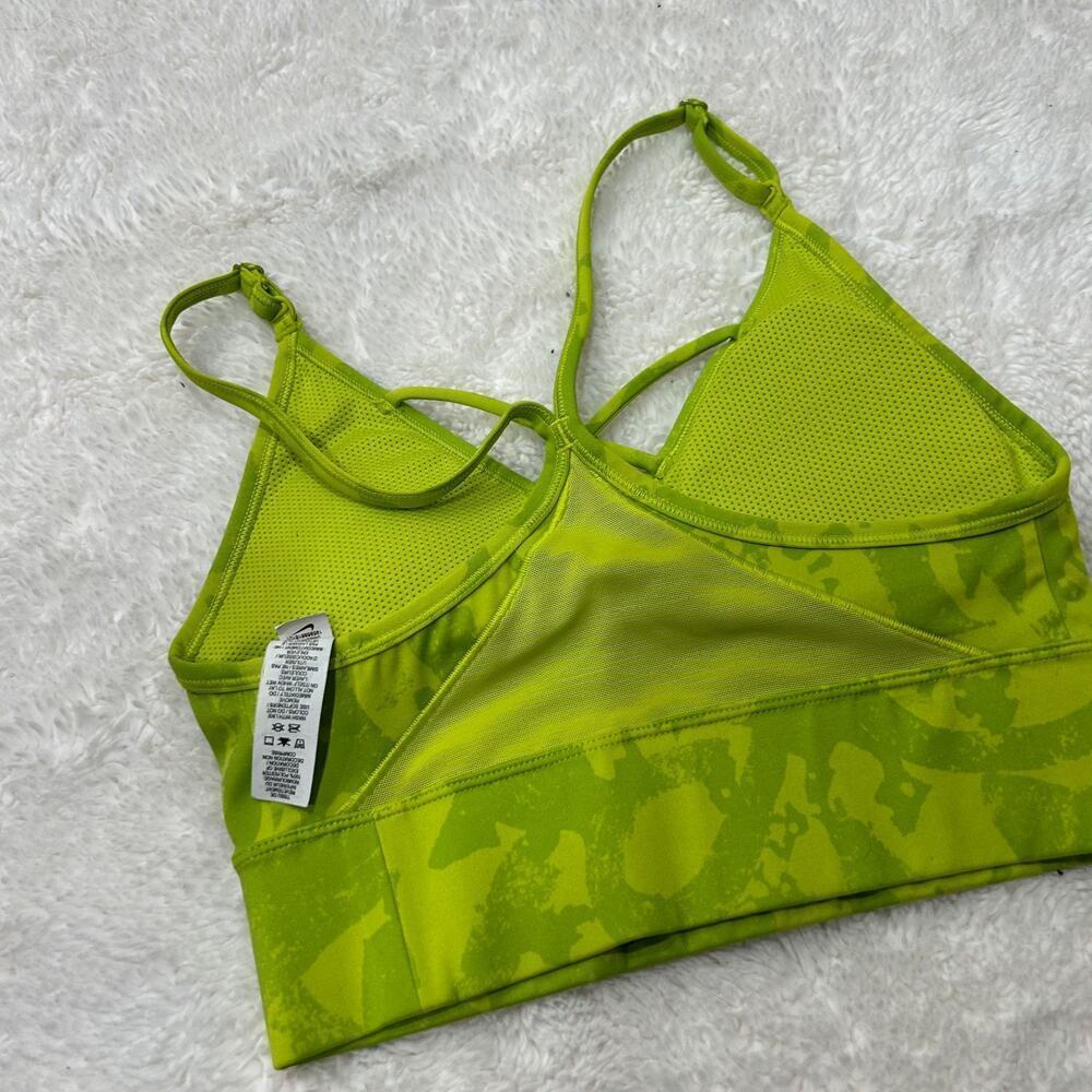 Nike Womens Green Athleisure Luxe Strappy Sports Bra Padded Sz XS Workout Cheer - Picture 2 of 5